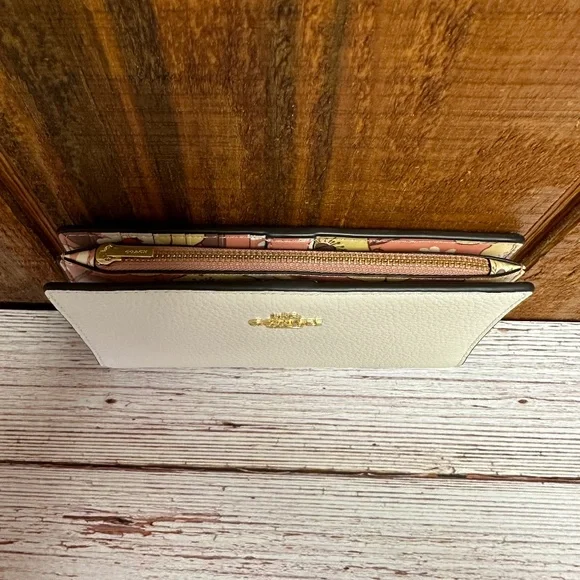 Coach Slim Zip Wallet With Floral Cluster Print Interior - Picture 3 of 6